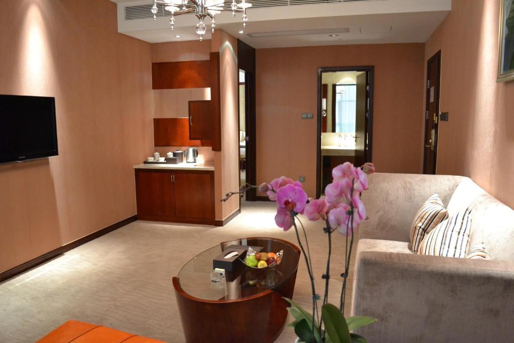 Wuhan Tianchimel Hotel Екстер'єр фото