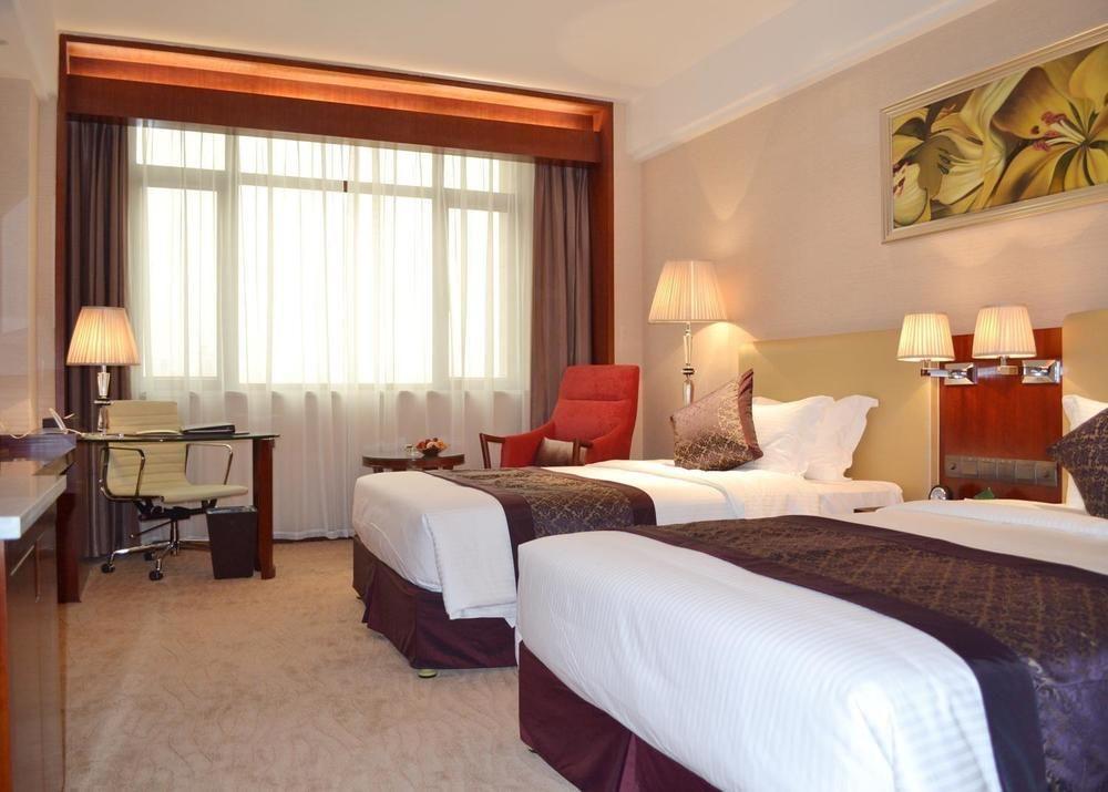Wuhan Tianchimel Hotel Екстер'єр фото
