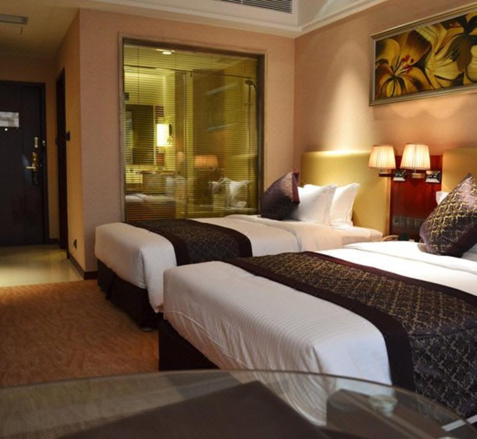 Wuhan Tianchimel Hotel Екстер'єр фото